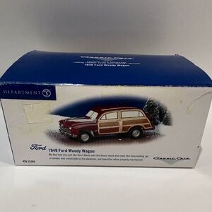 Department 56 Snow Village Classic Cars 1949 Ford Woody Wagon Christmas Village